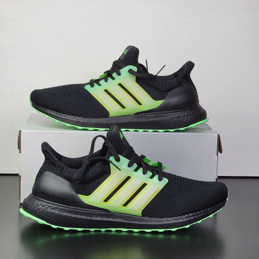 Adidas Ultraboost 5.0 DNA Sneakers Boost Black Beam Green Men's Running Shoes